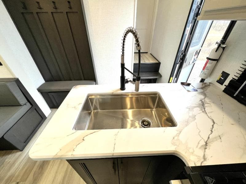 2025 Keystone 2025 Keystone Arcadia Select - thumbnail 16