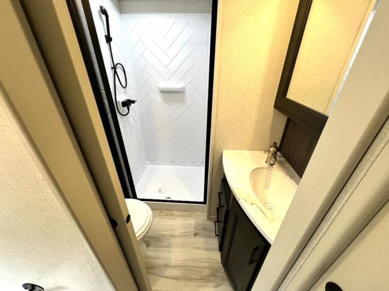 2025 Keystone 2025 Keystone Arcadia Select - thumbnail 30