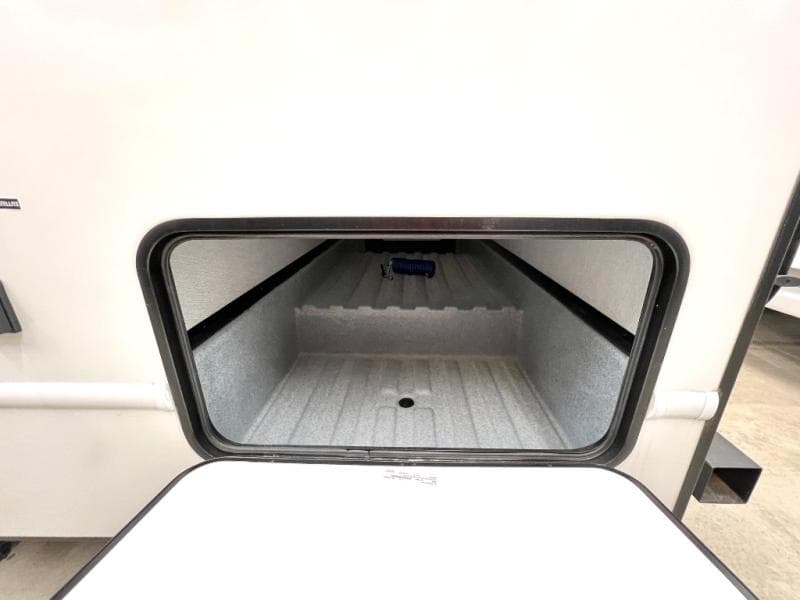 2025 East To West 2025 East To West Entrada - thumbnail 14