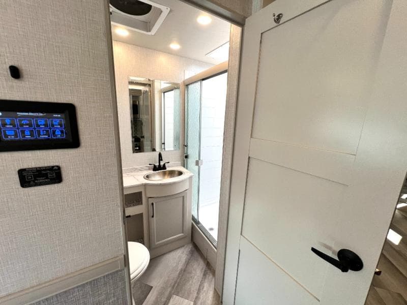 2024 Fleetwood 2024 Fleetwood Fortis - thumbnail 44