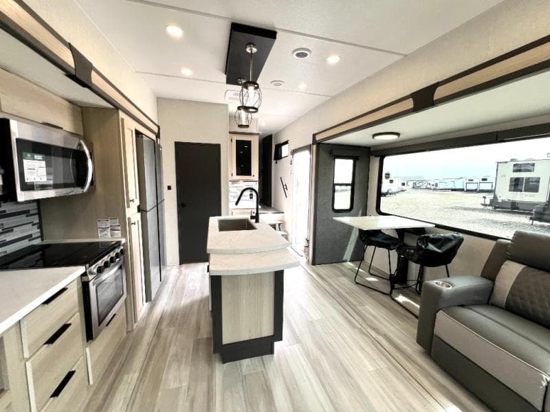 2025 Forest River 2025 Forest River Wildcat - thumbnail 13