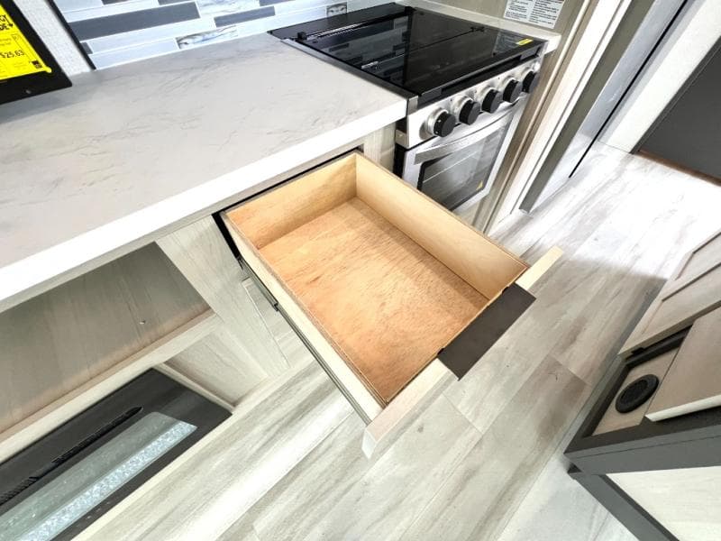 2025 Forest River 2025 Forest River Wildcat - thumbnail 17