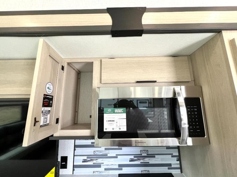 2025 Forest River 2025 Forest River Wildcat - thumbnail 18