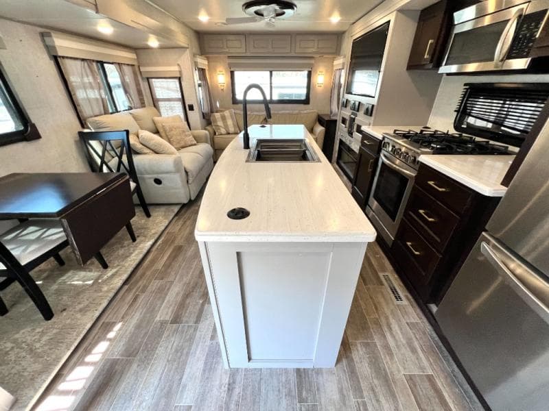 2021 Palomino 2021 Palomino River Ranch - thumbnail 21