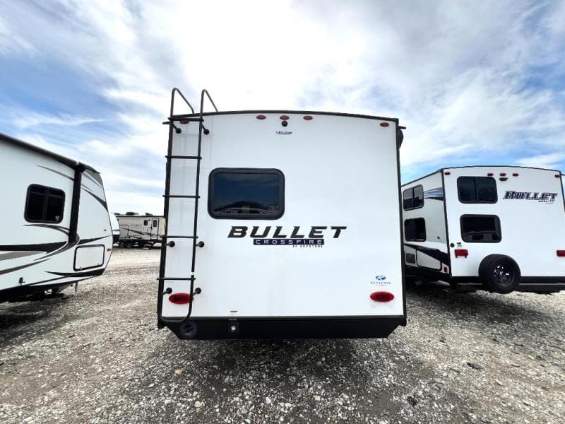 2024 Keystone RV 2024 Keystone RV Bullet Crossfire - thumbnail 7
