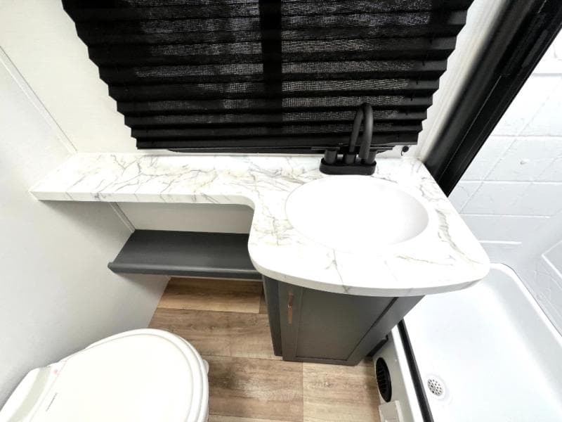 2024 Keystone RV 2024 Keystone RV Bullet Crossfire - thumbnail 29