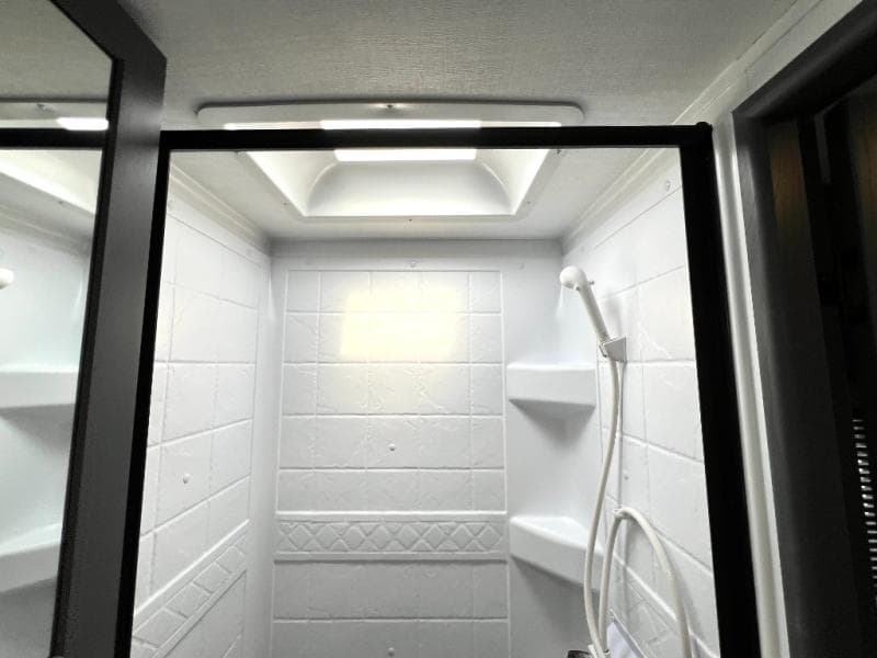 2024 Keystone RV 2024 Keystone RV Bullet Crossfire - thumbnail 30