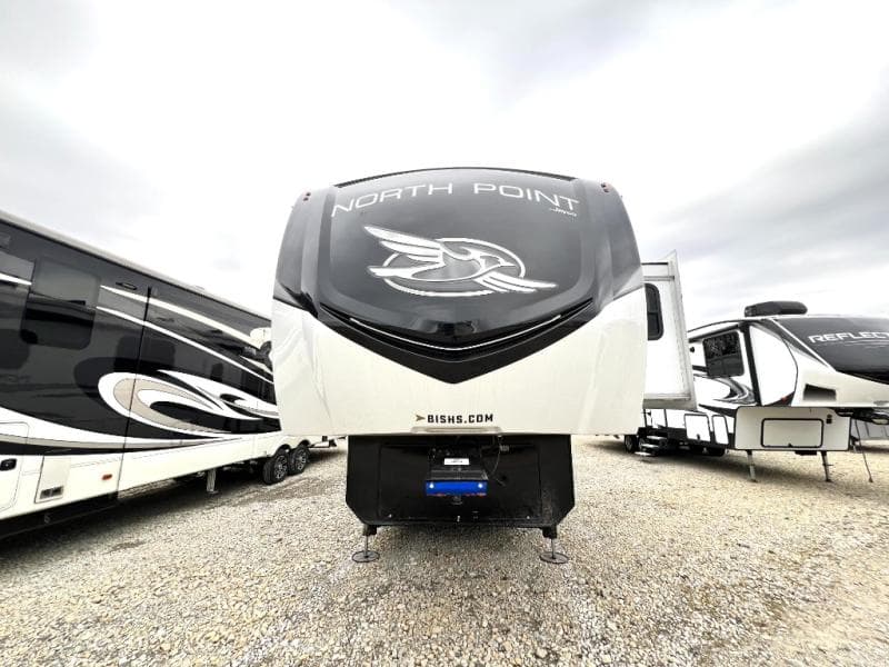 2024 Jayco 2024 Jayco North Point - thumbnail 5