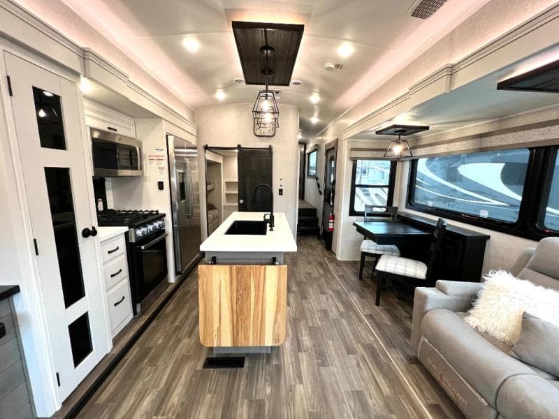 2024 Jayco 2024 Jayco North Point - thumbnail 14