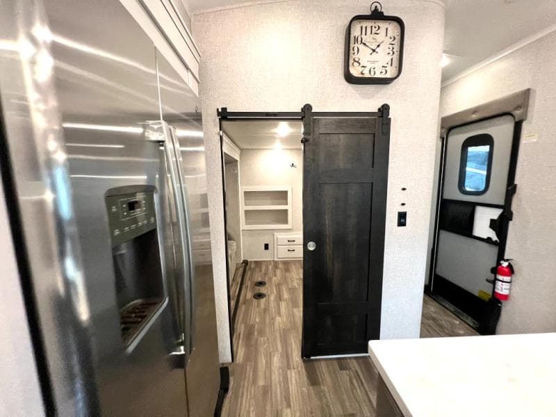 2024 Jayco 2024 Jayco North Point - thumbnail 35