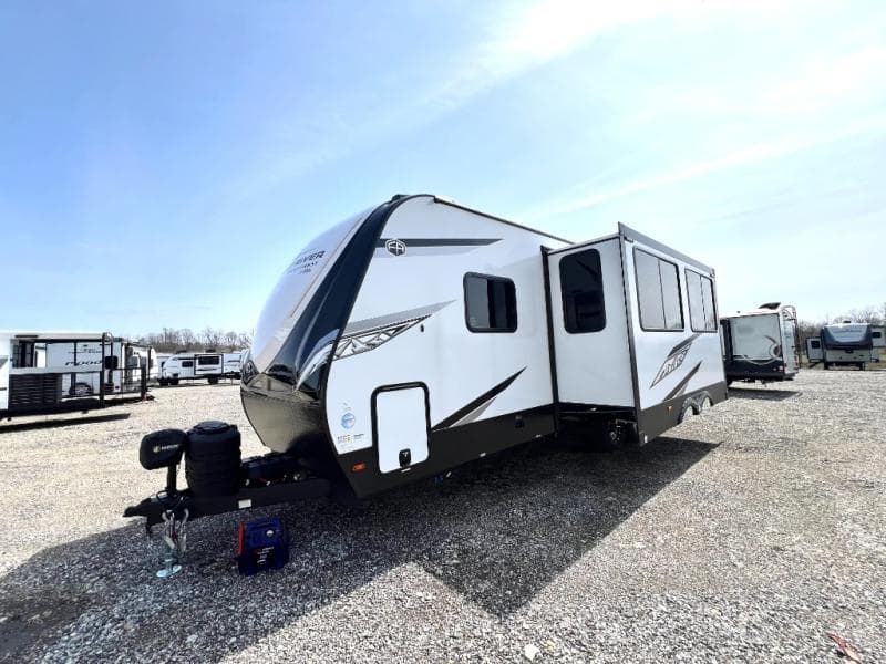 2025 East to West 2025 East to West Alta - thumbnail 10