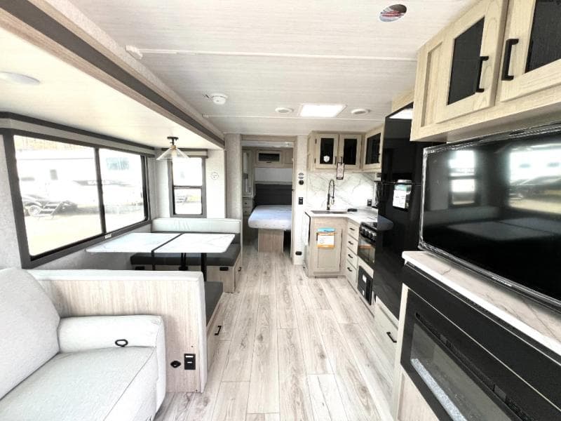 2025 East to West 2025 East to West Alta - thumbnail 14