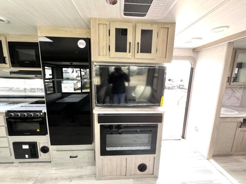 2025 East to West 2025 East to West Alta - thumbnail 17