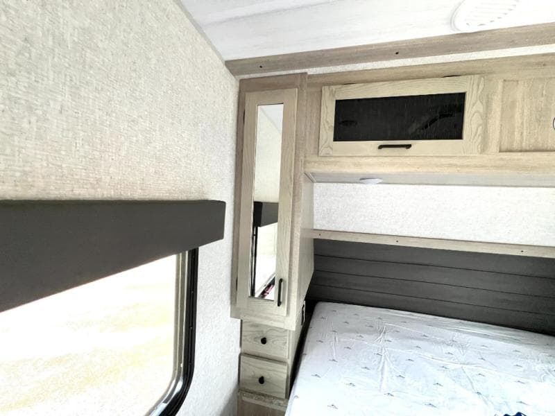 2025 East to West 2025 East to West Alta - thumbnail 30