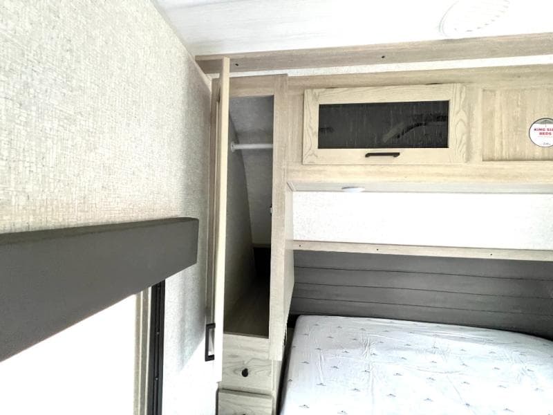 2025 East to West 2025 East to West Alta - thumbnail 31