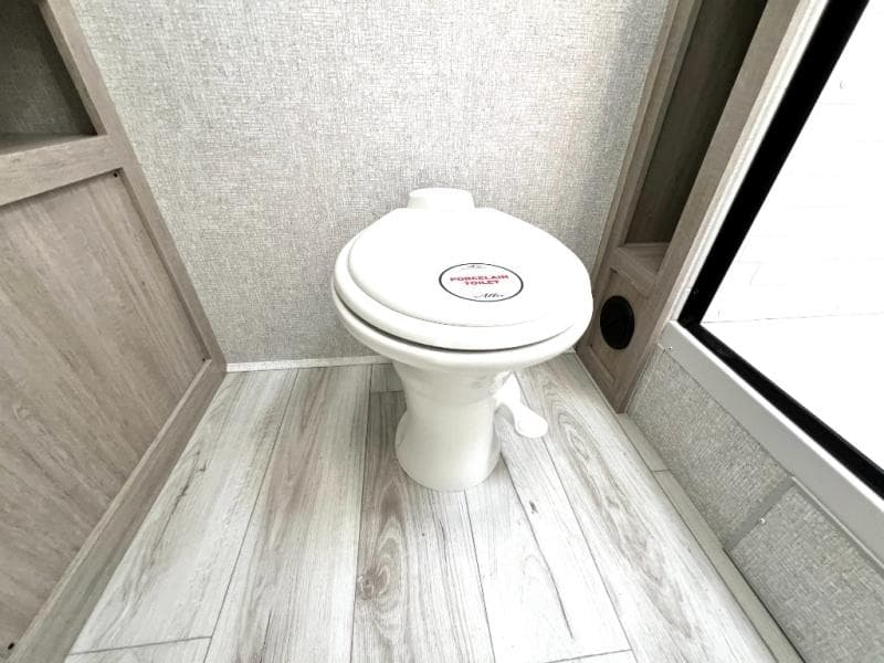 2025 East to West 2025 East to West Alta - thumbnail 40