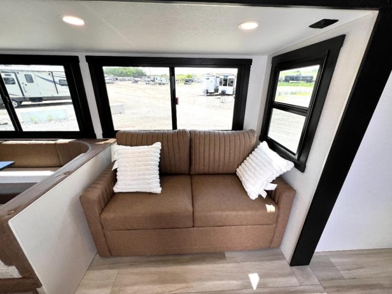 2025 Forest River 2025 Forest River Salem Hemisphere Hyper-Lyte - thumbnail 19