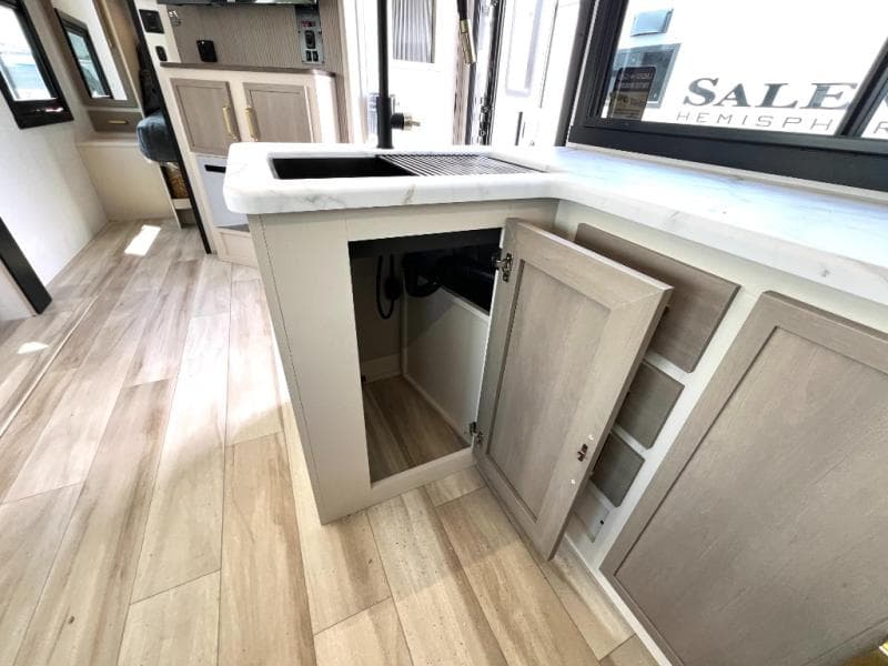 2025 Forest River 2025 Forest River Salem Hemisphere Hyper-Lyte - thumbnail 26