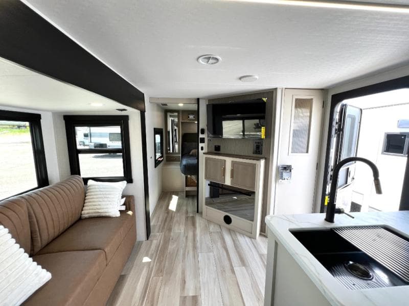 2025 Forest River 2025 Forest River Salem Hemisphere Hyper-Lyte - thumbnail 40