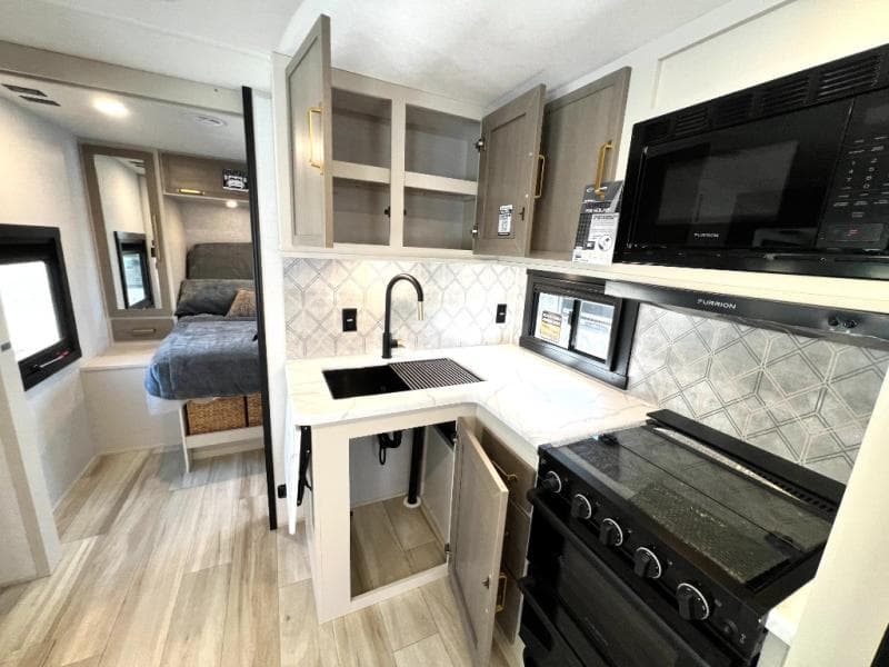 2025 Forest River 2025 Forest River Salem Hemisphere Hyper-Lyte - thumbnail 26