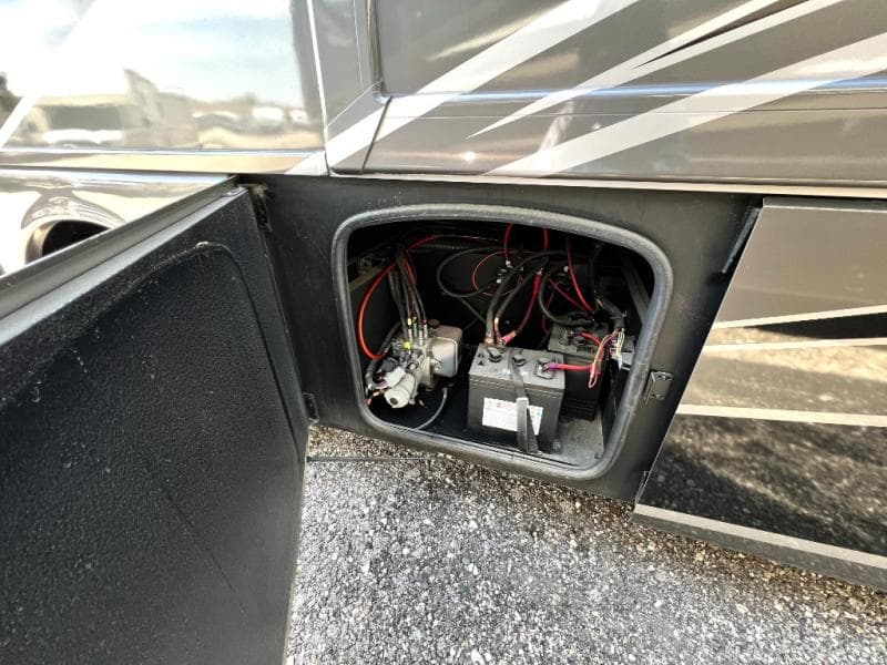 2022 Thor Motor Coach 2022 Thor Motor Coach Challenger - thumbnail 12