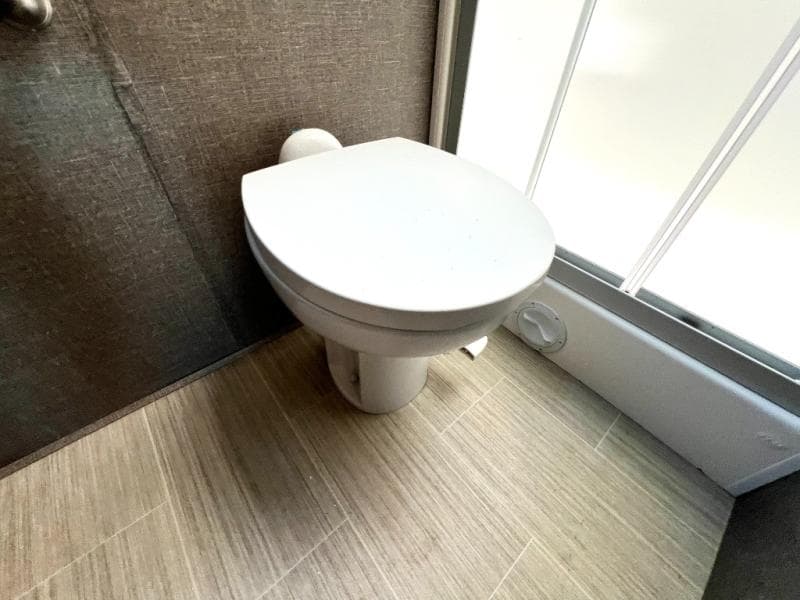 2022 Thor Motor Coach 2022 Thor Motor Coach Challenger - thumbnail 57