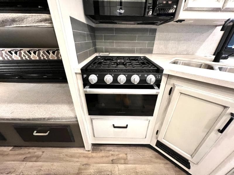 2022 Jayco 2022 Jayco Redhawk - thumbnail 38