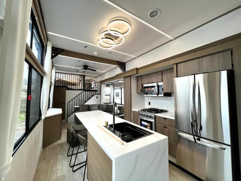 2025 Forest River 2025 Forest River Salem Grand Villa - thumbnail 13