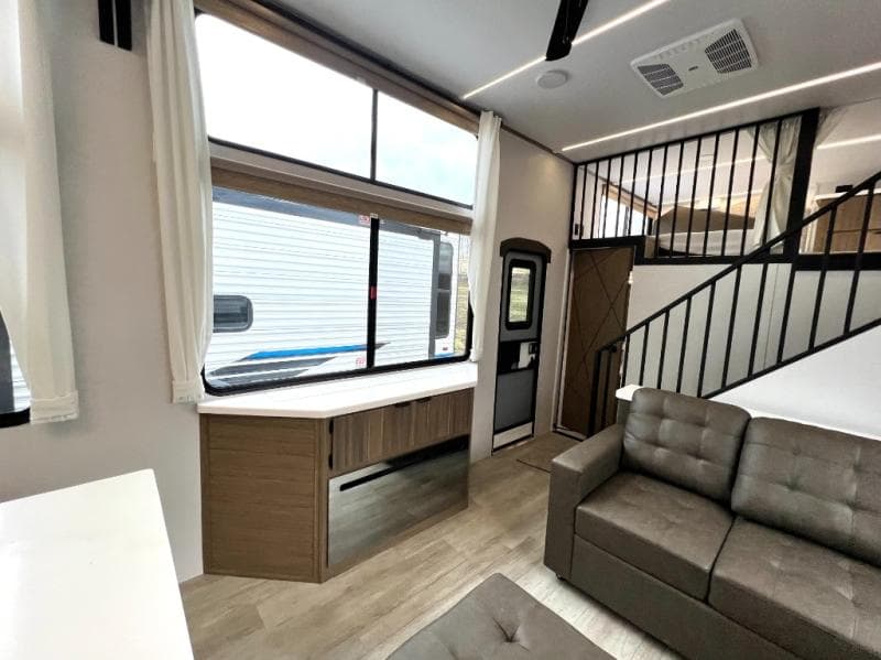 2025 Forest River 2025 Forest River Salem Grand Villa - thumbnail 28