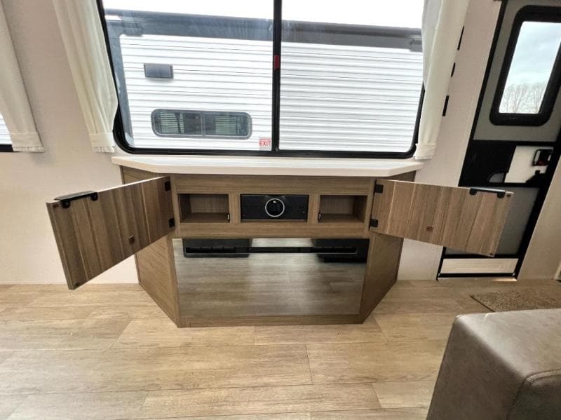 2025 Forest River 2025 Forest River Salem Grand Villa - thumbnail 30