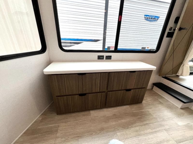 2025 Forest River 2025 Forest River Salem Grand Villa - thumbnail 52