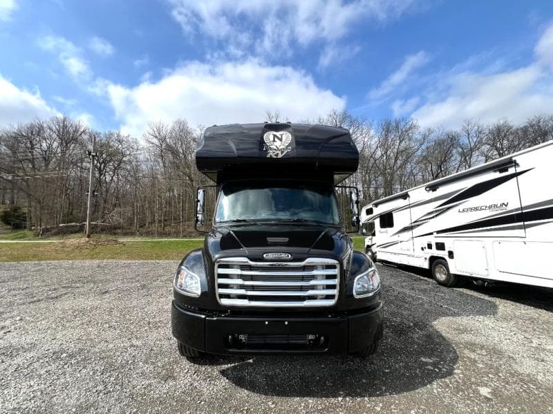 2026 NeXus RV 2026 NeXus RV Wraith - thumbnail 7