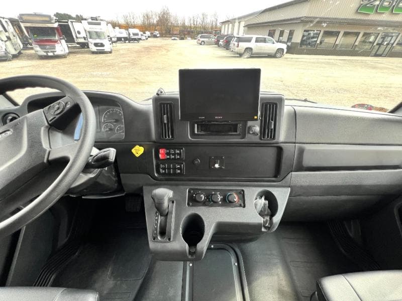 2026 NeXus RV 2026 NeXus RV Wraith - thumbnail 23