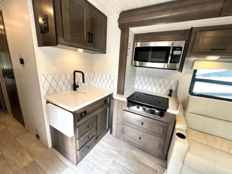 2026 NeXus RV 2026 NeXus RV Wraith - thumbnail 37