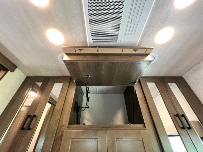 2026 NeXus RV 2026 NeXus RV Wraith - thumbnail 64