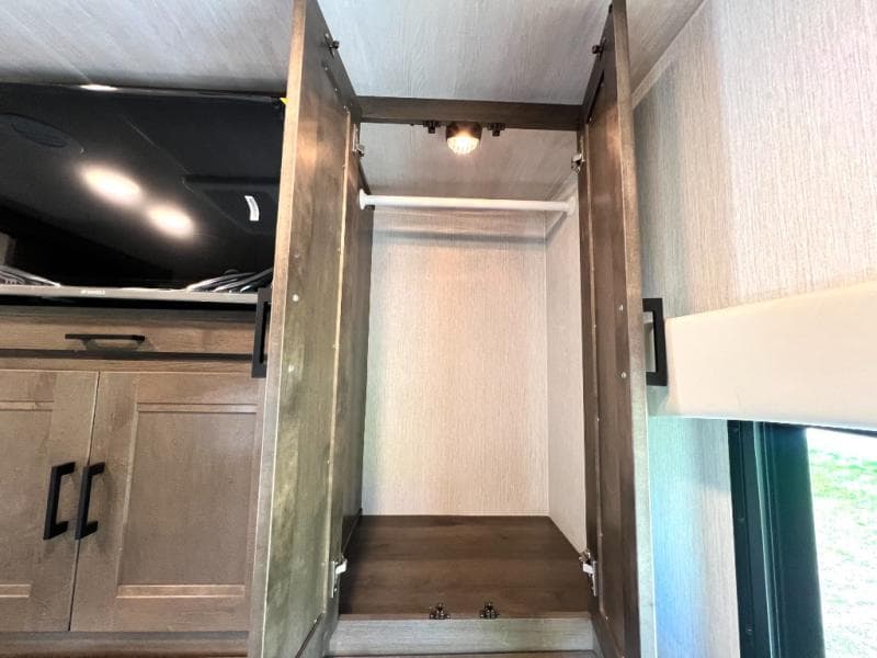 2026 NeXus RV 2026 NeXus RV Wraith - thumbnail 66