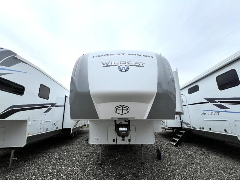 2025 Forest River 2025 Forest River Wildcat - thumbnail 7