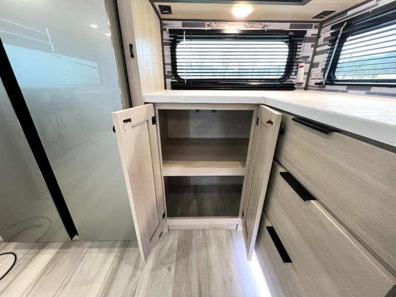 2025 Forest River 2025 Forest River Wildcat - thumbnail 29