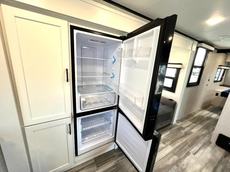 2025 Jayco 2025 Jayco Jay Feather - thumbnail 29