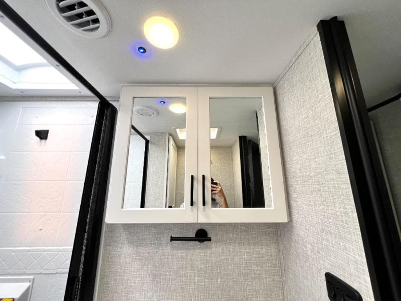 2025 Jayco 2025 Jayco Jay Feather - thumbnail 35