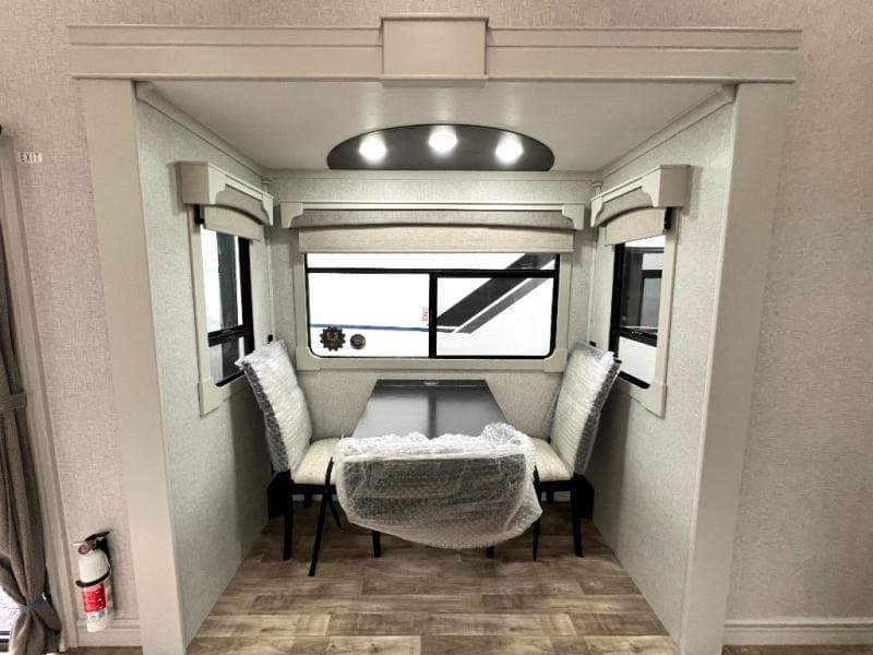 2025 CrossRoads 2025 CrossRoads Redwood Regency - thumbnail 18