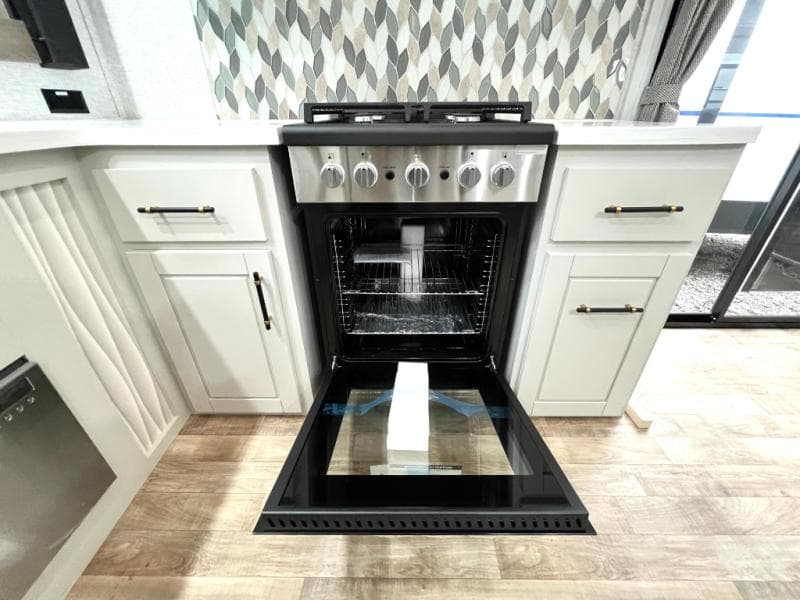 2025 CrossRoads 2025 CrossRoads Redwood Regency - thumbnail 27