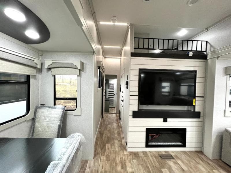 2025 CrossRoads 2025 CrossRoads Redwood Regency - thumbnail 33