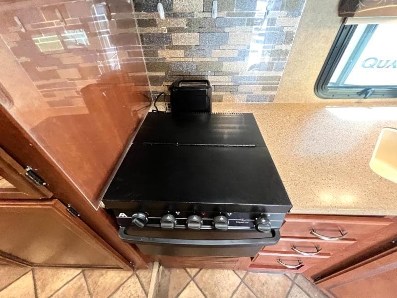 2015 Thor Motor Coach 2015 Thor Motor Coach Chateau - thumbnail 36