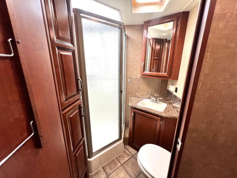 2015 Thor Motor Coach 2015 Thor Motor Coach Chateau - thumbnail 40