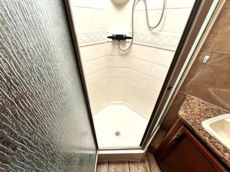 2015 Thor Motor Coach 2015 Thor Motor Coach Chateau - thumbnail 44