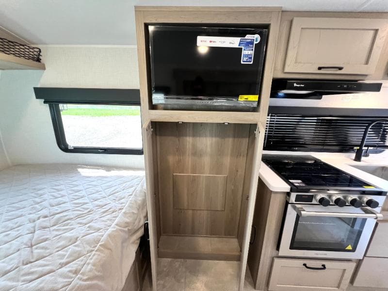 2025 Forest River 2025 Forest River Rockwood Geo Pro - thumbnail 24