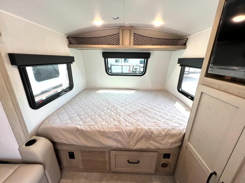 2025 Forest River 2025 Forest River Rockwood Geo Pro - thumbnail 25