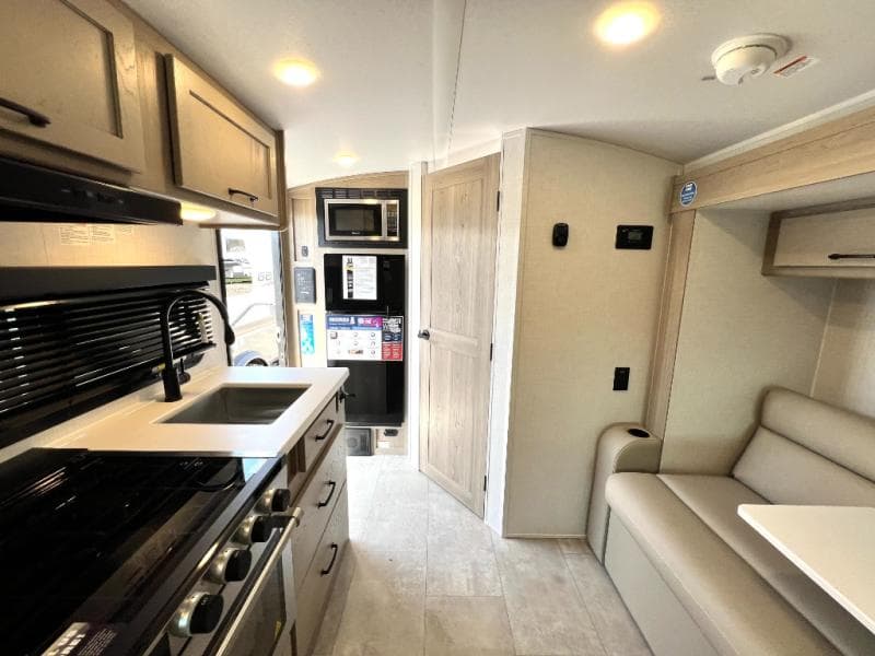 2025 Forest River 2025 Forest River Rockwood Geo Pro - thumbnail 26