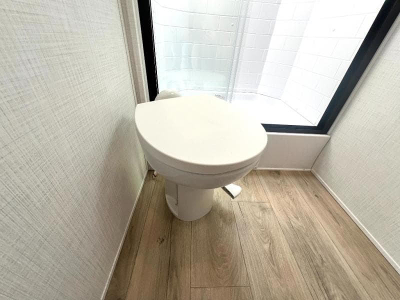 2025 Forest River 2025 Forest River Rockwood Ultra Lite - thumbnail 36